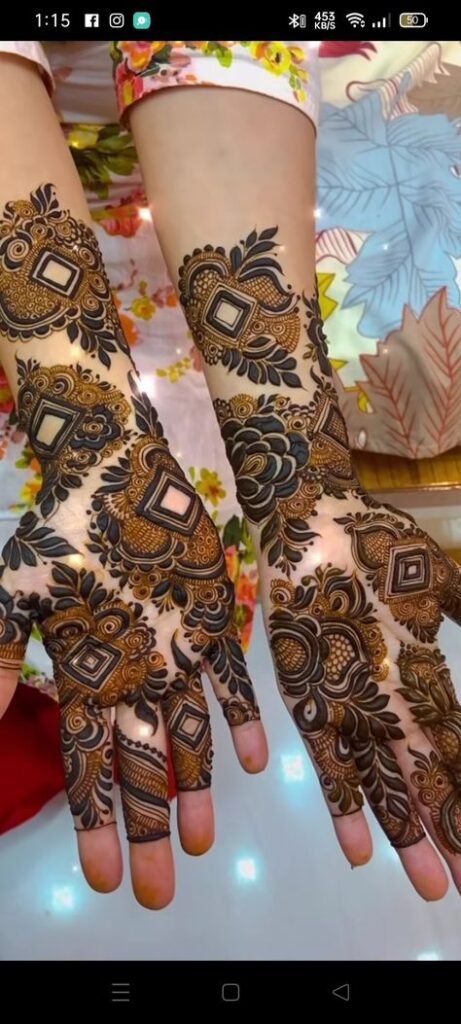 125 Front Hand Mehndi Design Ideas To Fall In Love With! - Wedbook-hangkhonggiare.com.vn